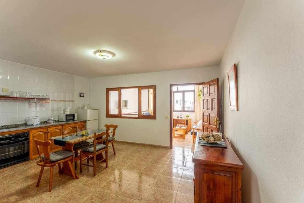 Marea Alta La Santa Apartamento Exterior foto